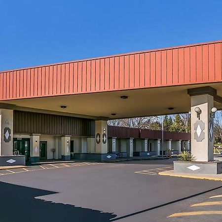 Rodeway Inn Rohrerstown 외부 사진