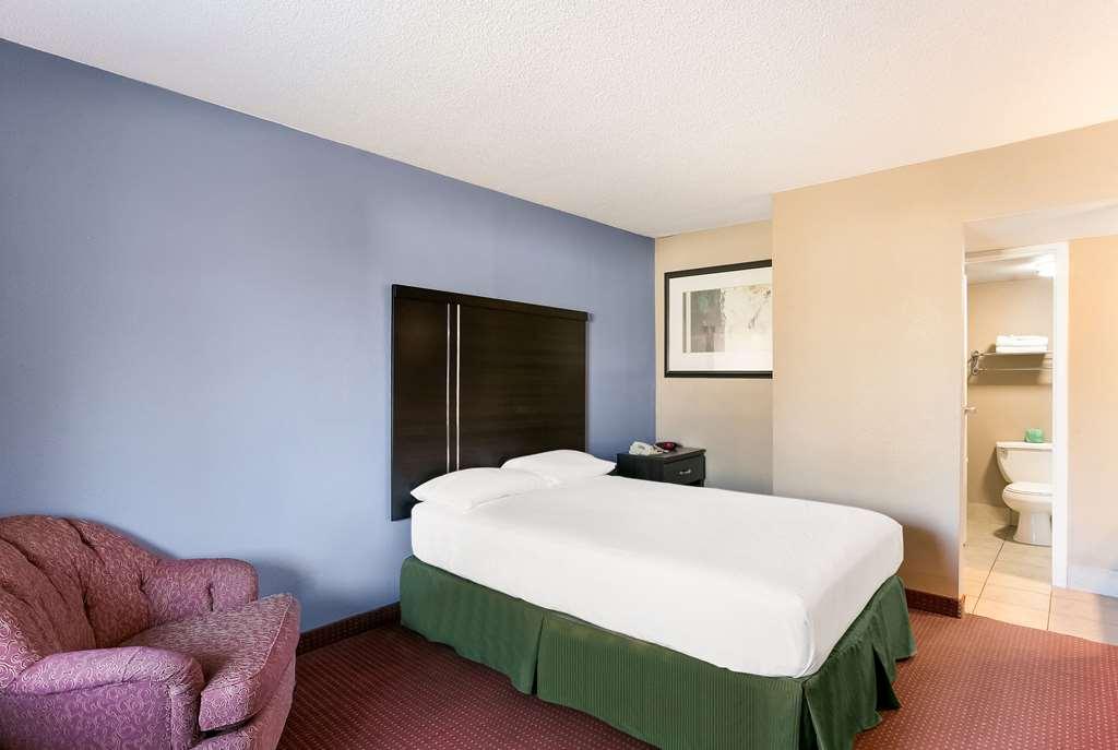 Rodeway Inn Rohrerstown 객실 사진